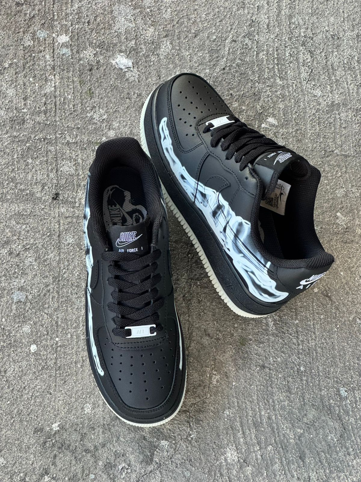 AF1 ESQUELETO NEGRO