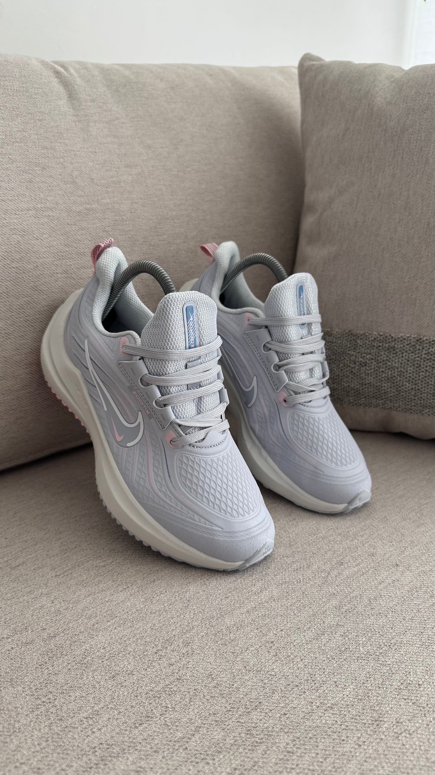 NIKE DOBLE CHULO LILA