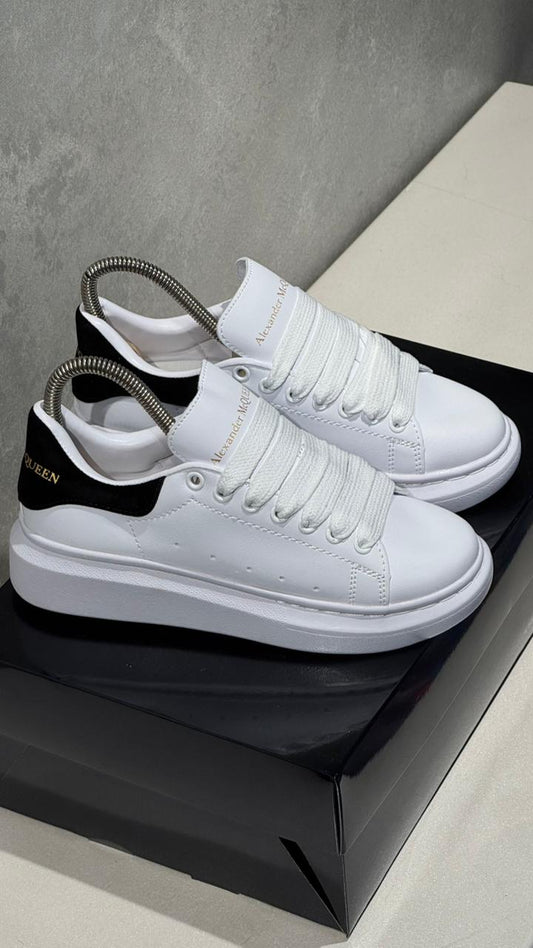 ALEXANDER MCQUEEN CLASICO BLANCO NEGRO