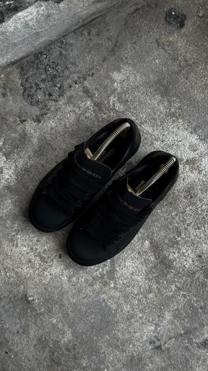 ALEXANDER MCQUEEN NEGRO