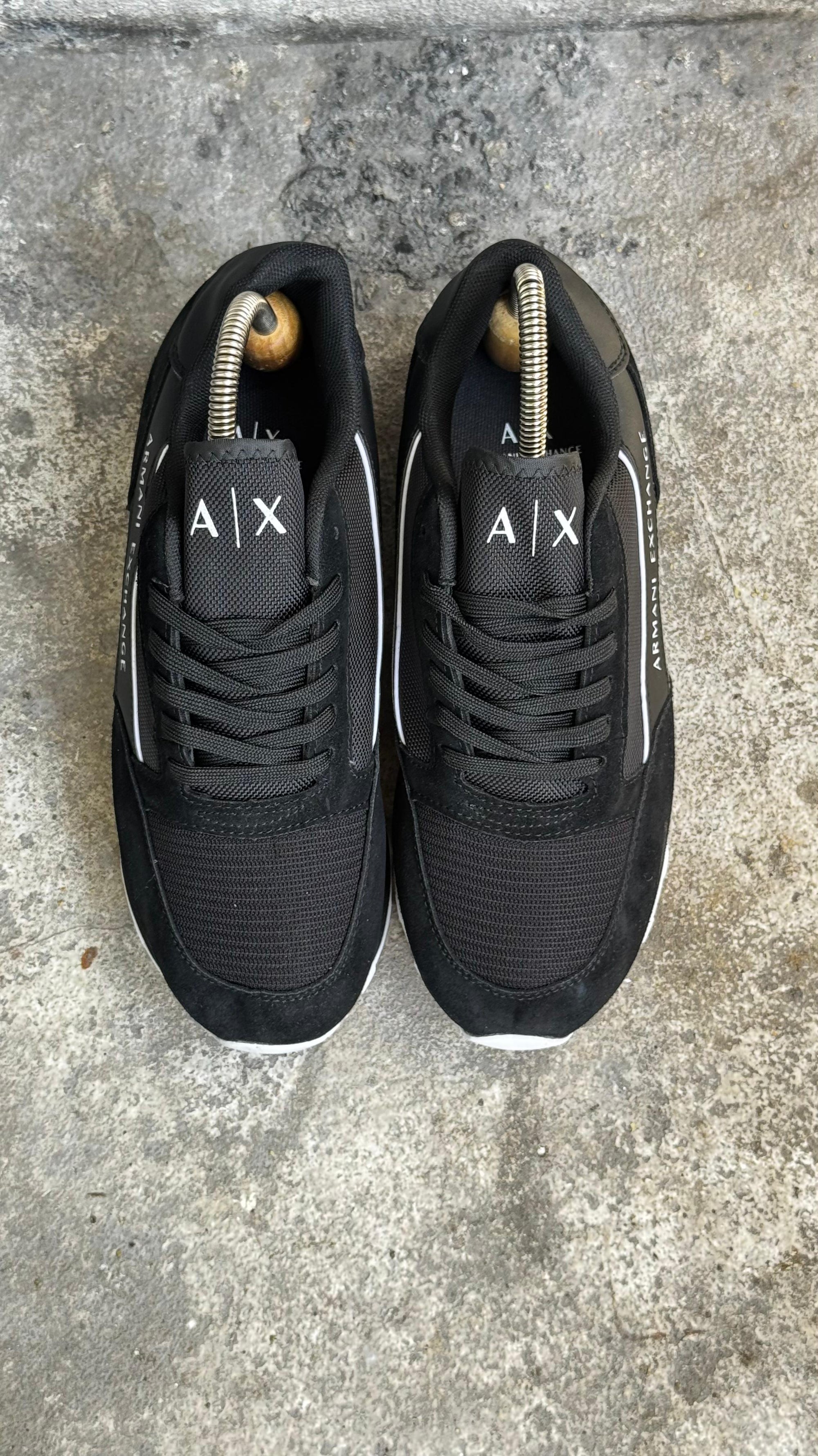 ARMANY AX NEGRO BLANCO 1.1