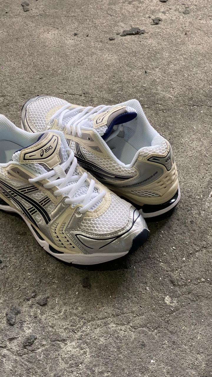 ASICS BEIGE PLATA