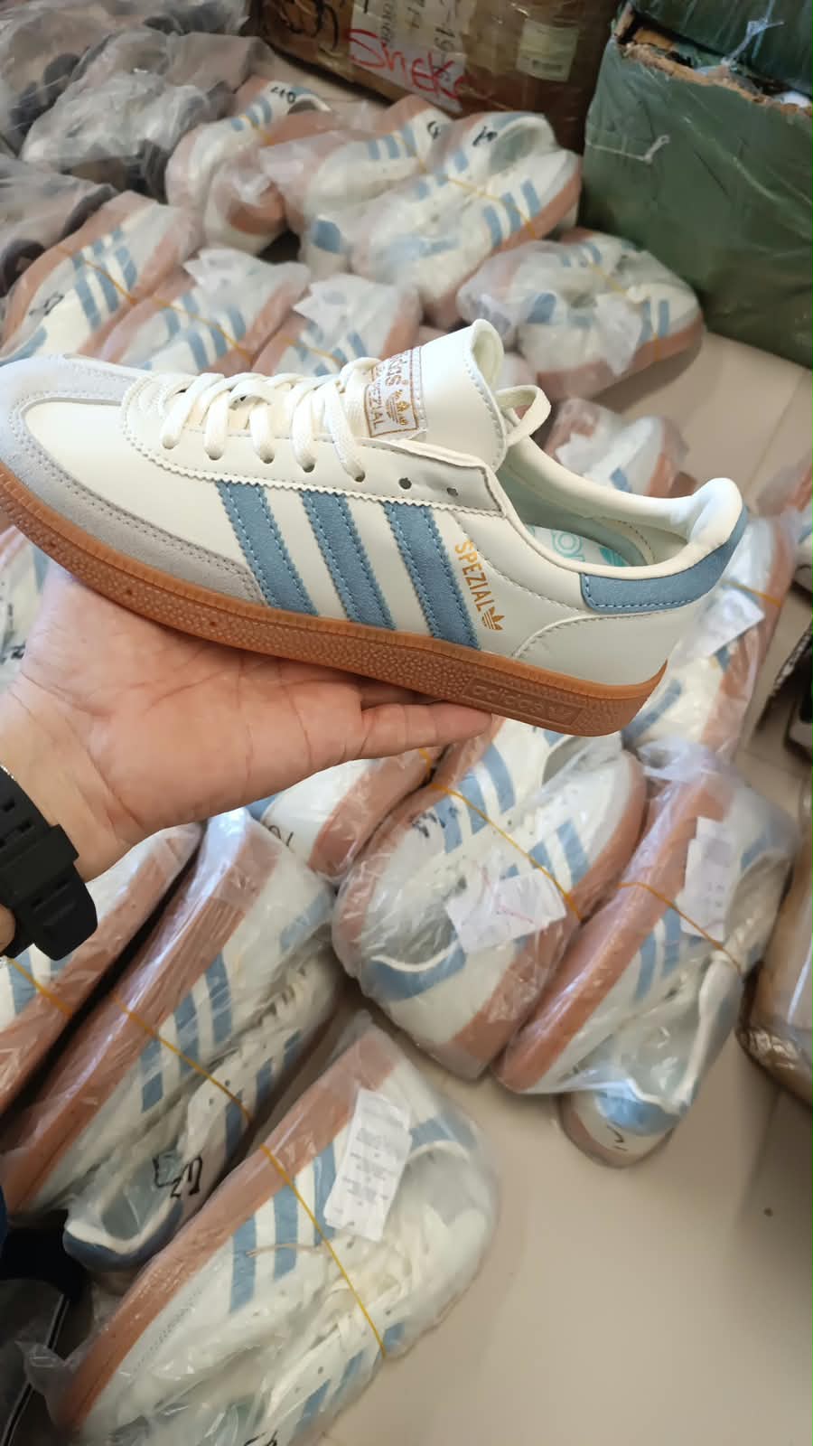 ADIDAS SPEZIAL BLANCO AZUL CELESTE