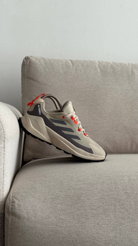 ADIDAS TERREX 2025 BEIGE NARANJA