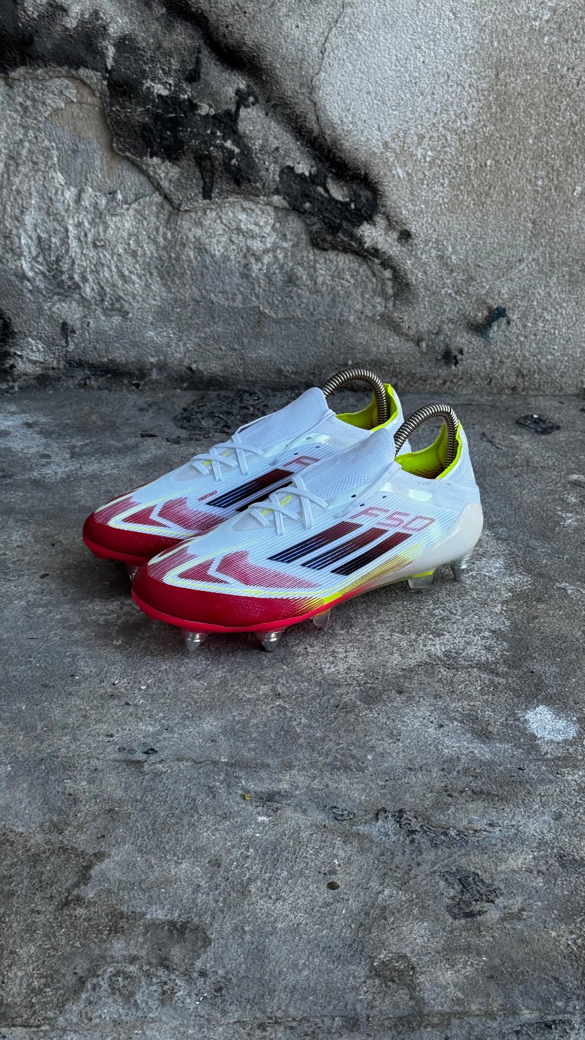 ADIDAS GUAYO F50 BLANCO ROJO VERDE