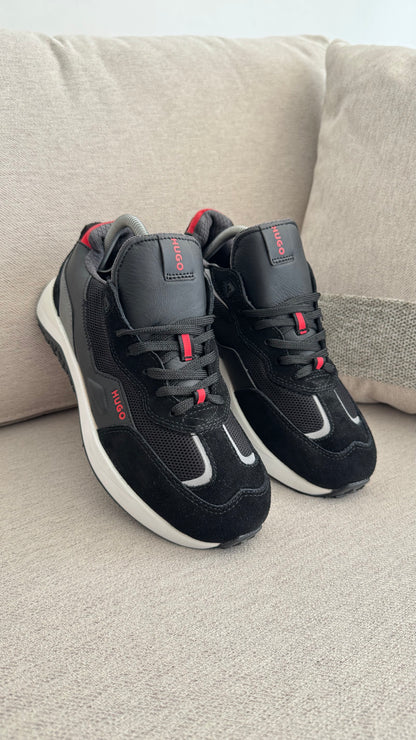 HUGO BOSS NEGRO BLANCO ROJO