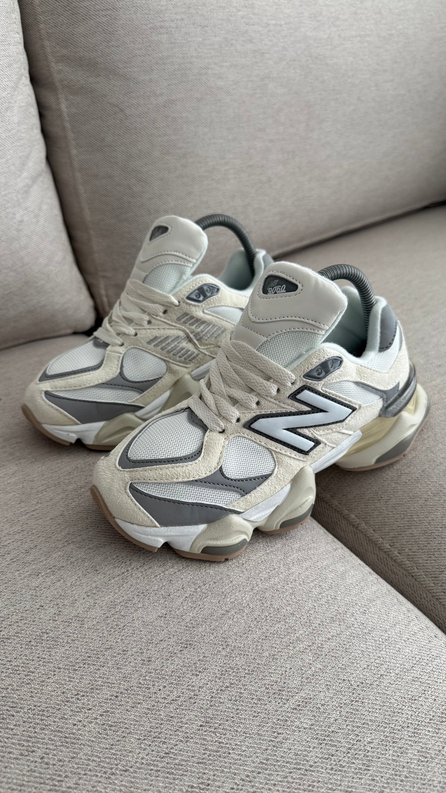 NEW BALANCE 9060 BLANCO BEIGE