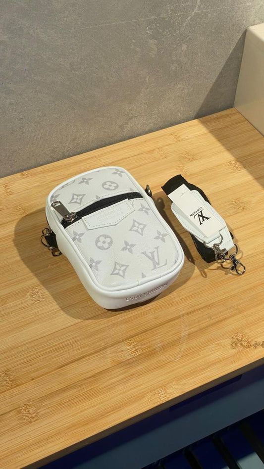 BOLSO CARRIEL PORTA CELULAR  LOUIS VUITTON