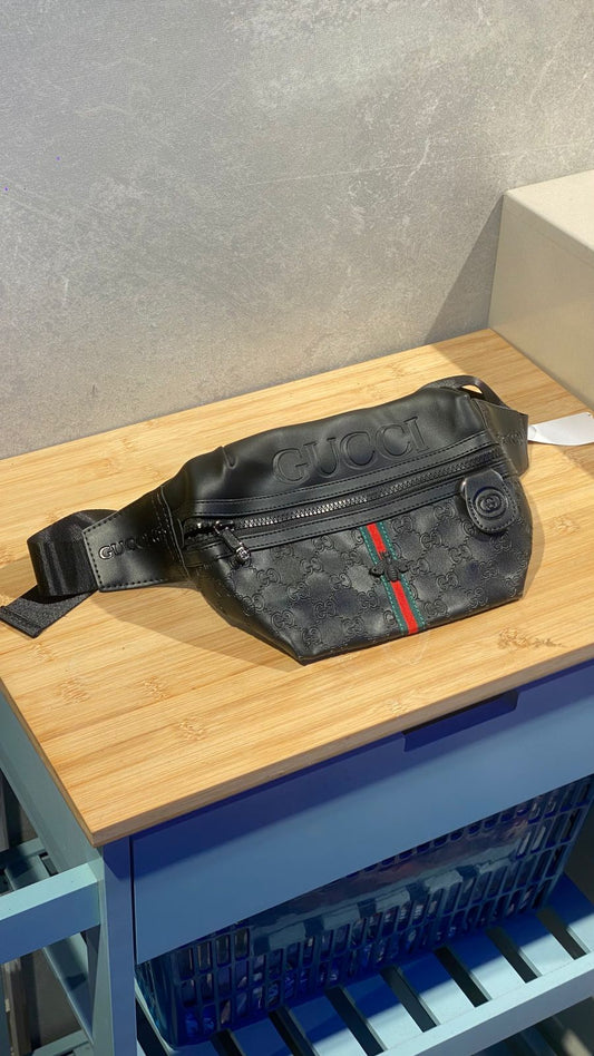 BOLSO CANGURO GUCCI LOGO