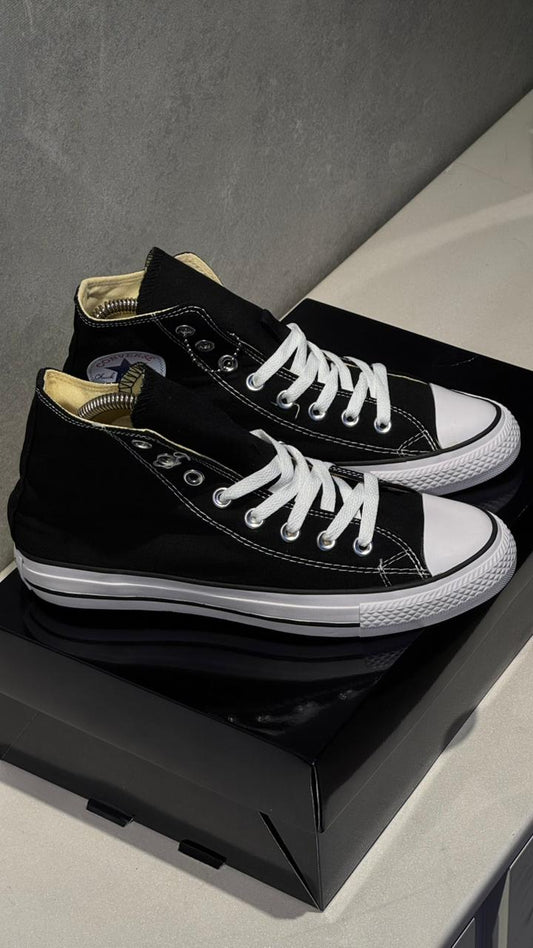 BOTA CONVERSE NEGRO BLANCO