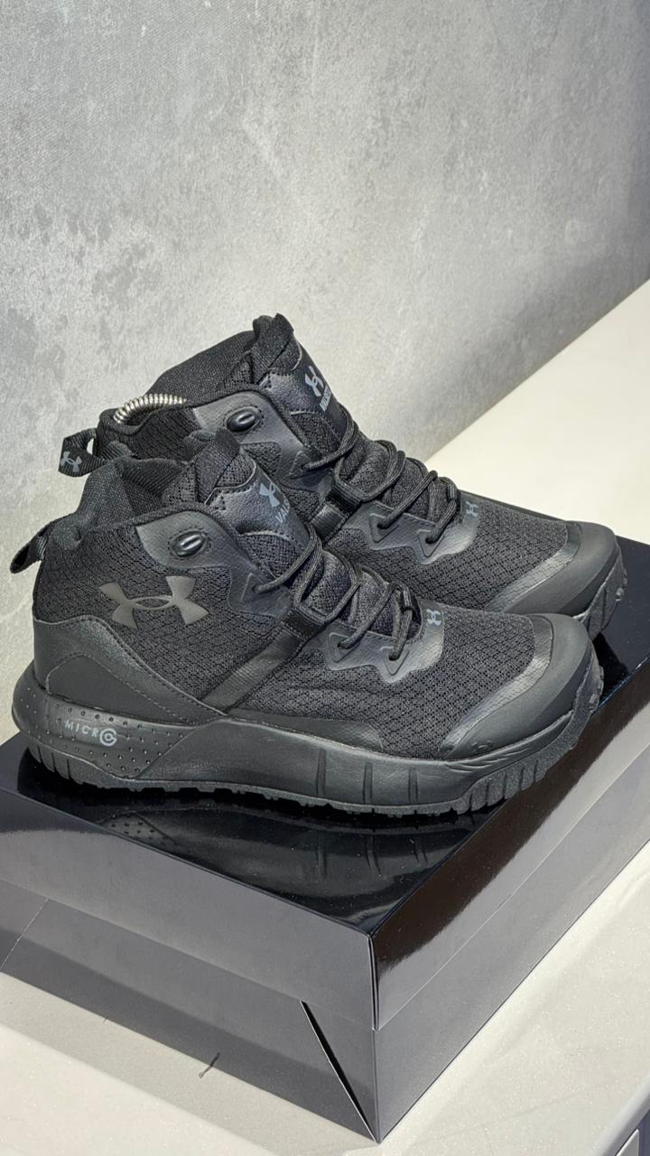 BOTA UNDER NEGRA MICRO