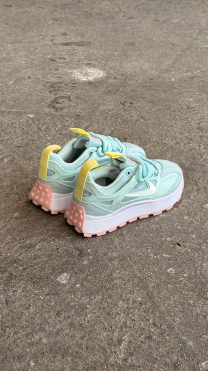 NIKE BALLELY VERDE MENTA PROMO