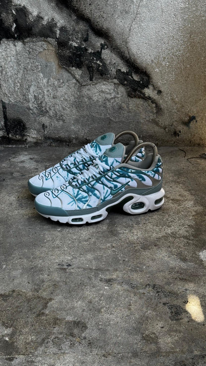 NIKE TN PLAYITA