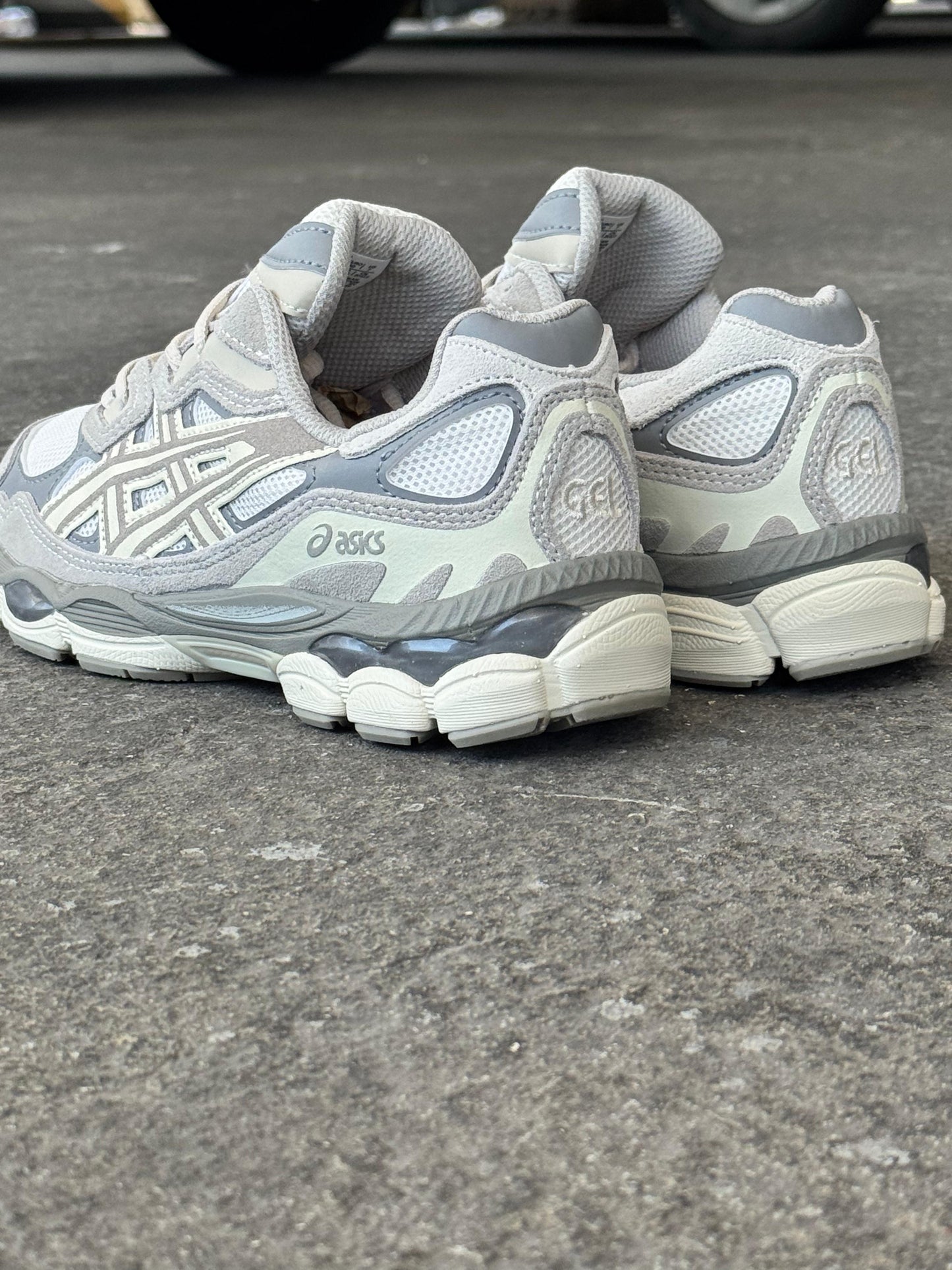 ASICS GEL BEIGE