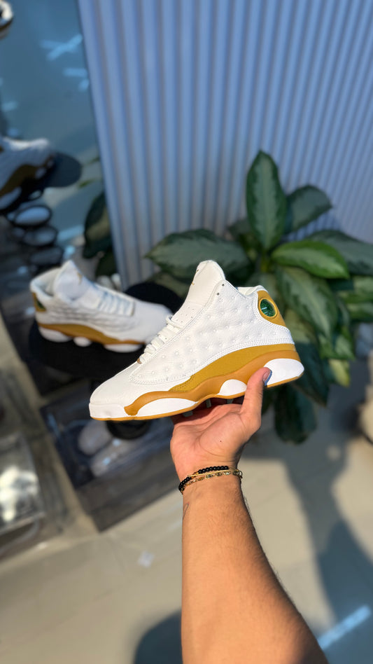 JORDAN RETRO 13 BLANCA DORADA
