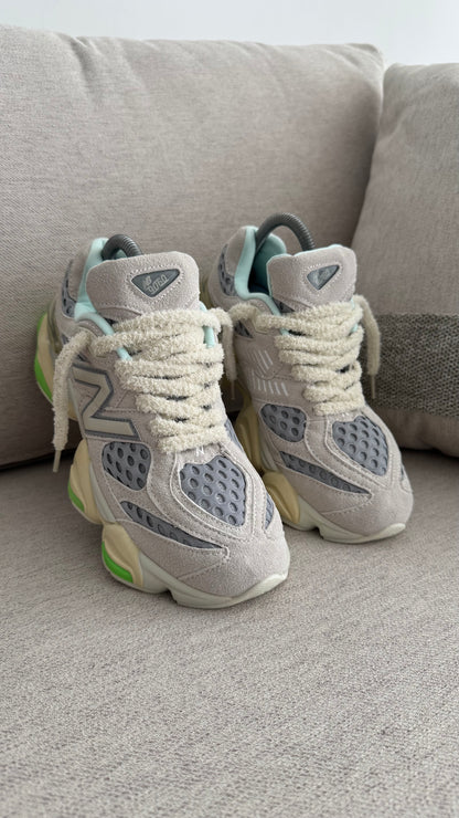 NEW BALANCE 9060 GRIS PRINT VERDE