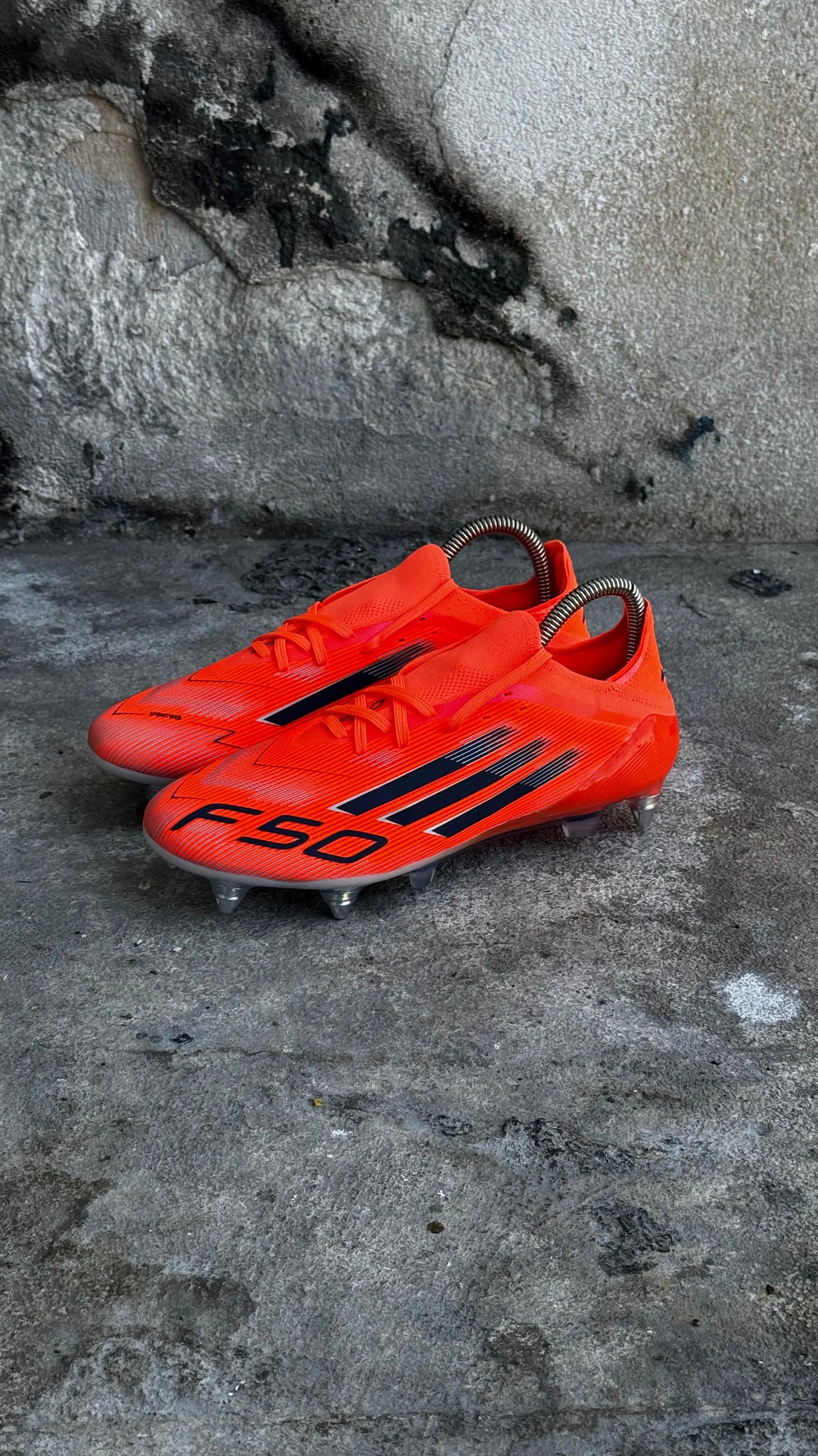 ADIDAS GUAYO F50 NARANJA TACHE PLATA