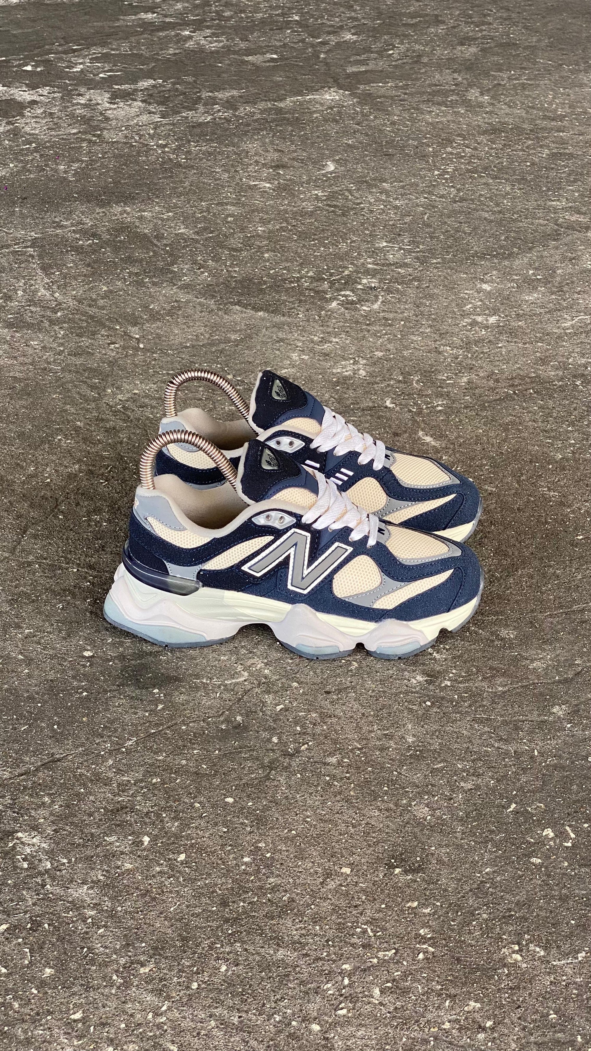 NEW BALANCE 9060 BEIGE AZUL TURQUI
