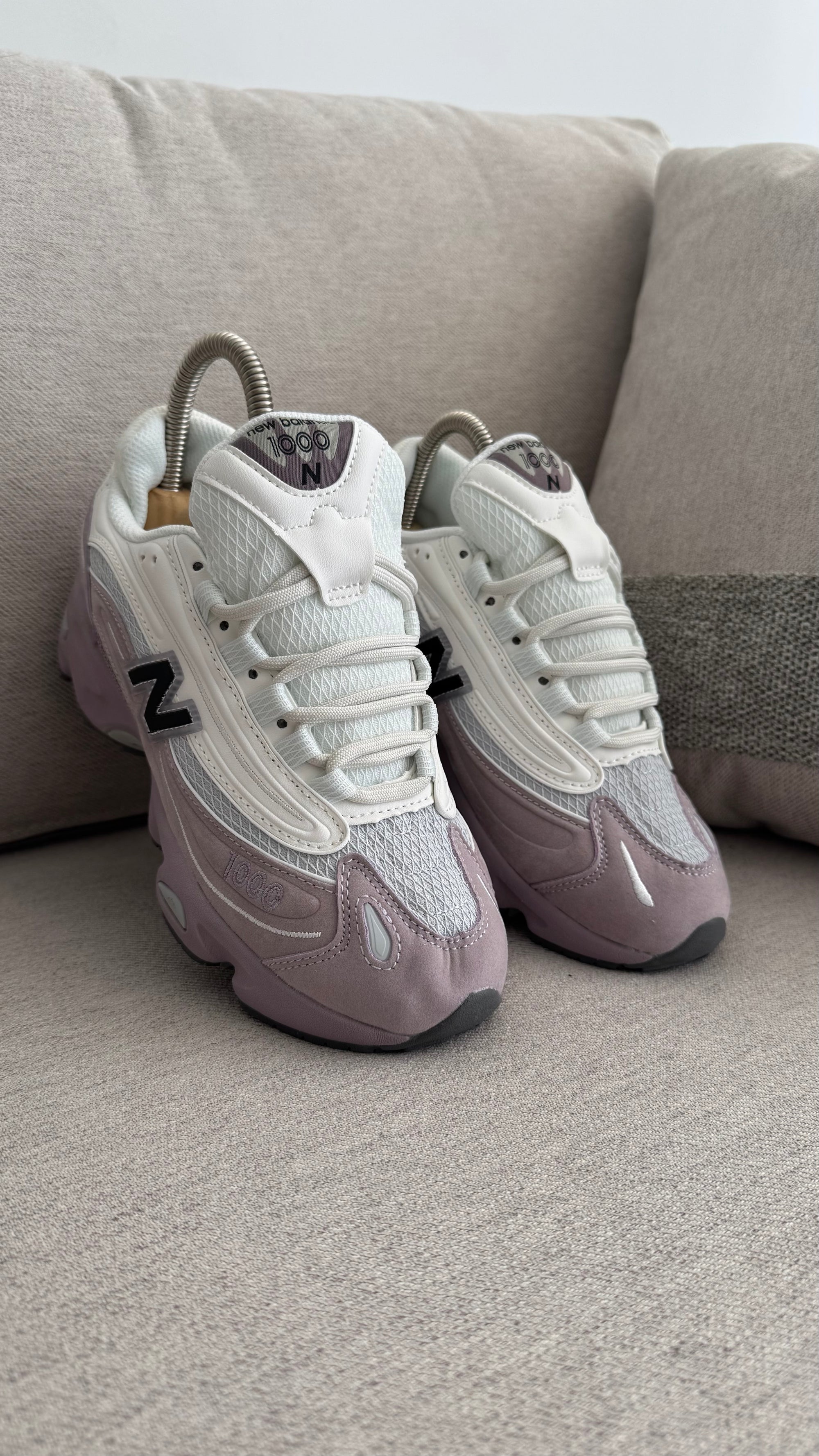 NEW BALANCE 1000 BLANCO MORADO