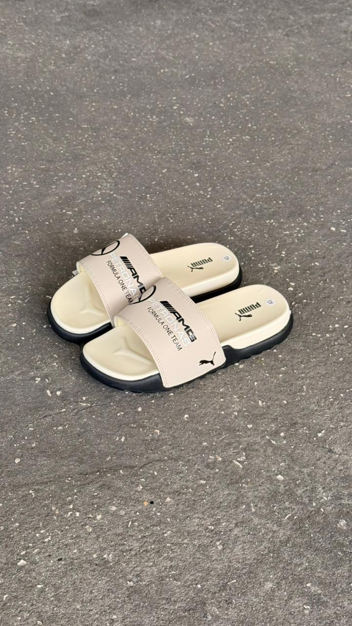CHANCLAS PUMA AMG BEIGE CREMA