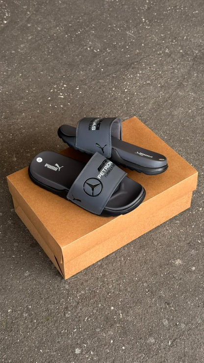 CHANCLAS PUMA AMG GRIS
