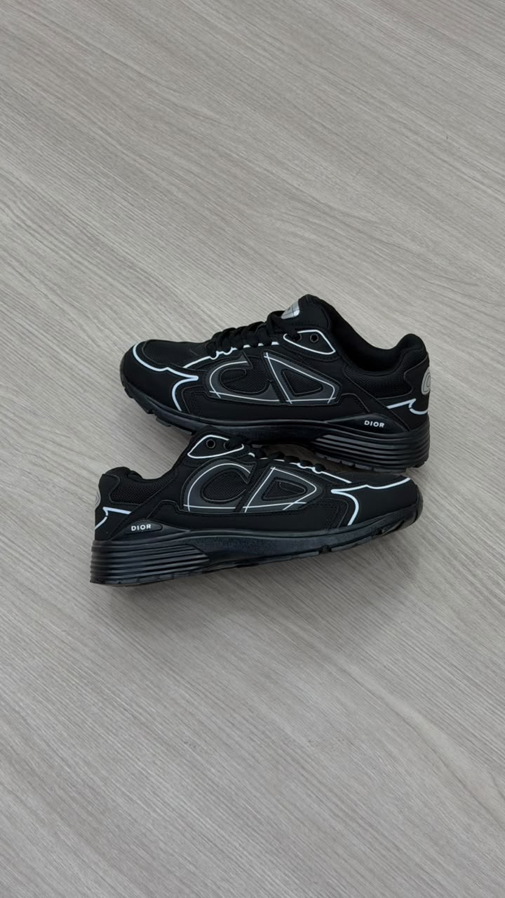 CHRISTIAN DIOR B30 NEGRO