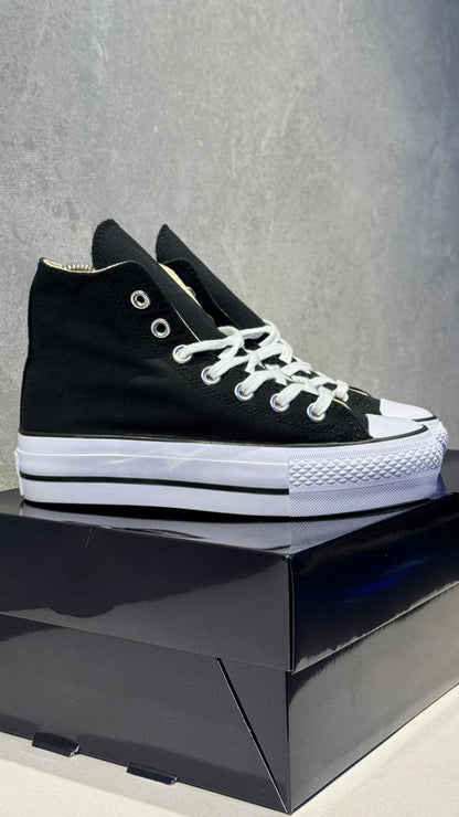 CONVERSE  PLATAFORMA NEGRO PROMO