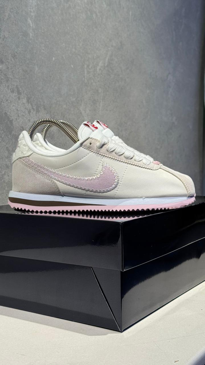NIKE CORTEZ BLANCO ROSA