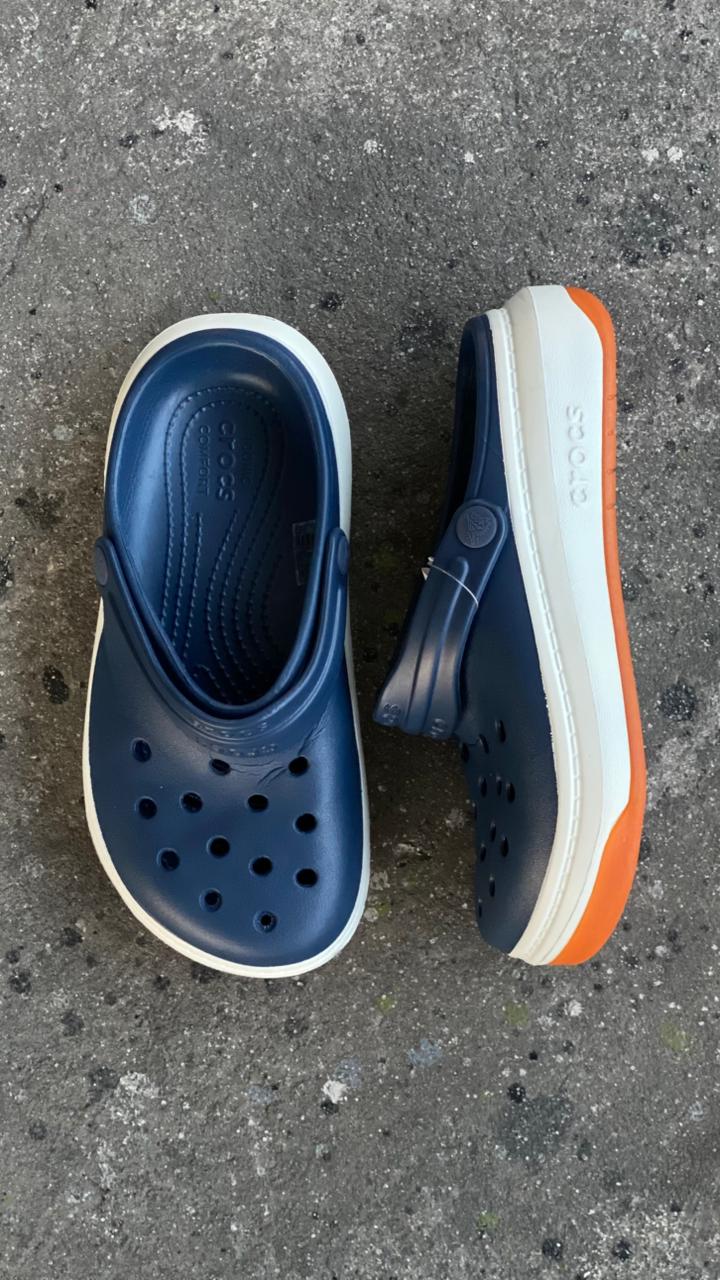 CROCS AZUL TURQUIZ