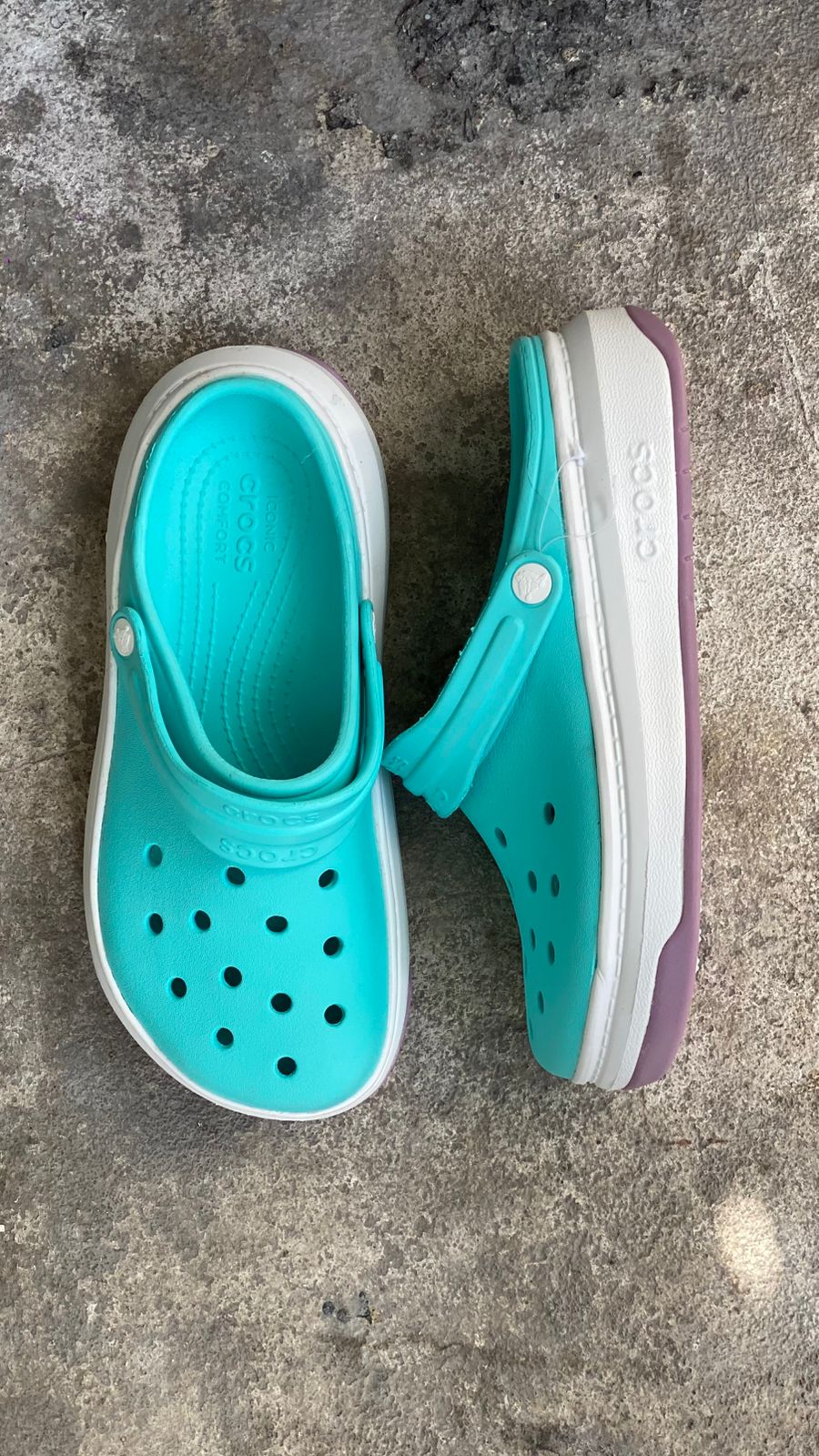 CROCS AZUL AGUA MARINA MORADO