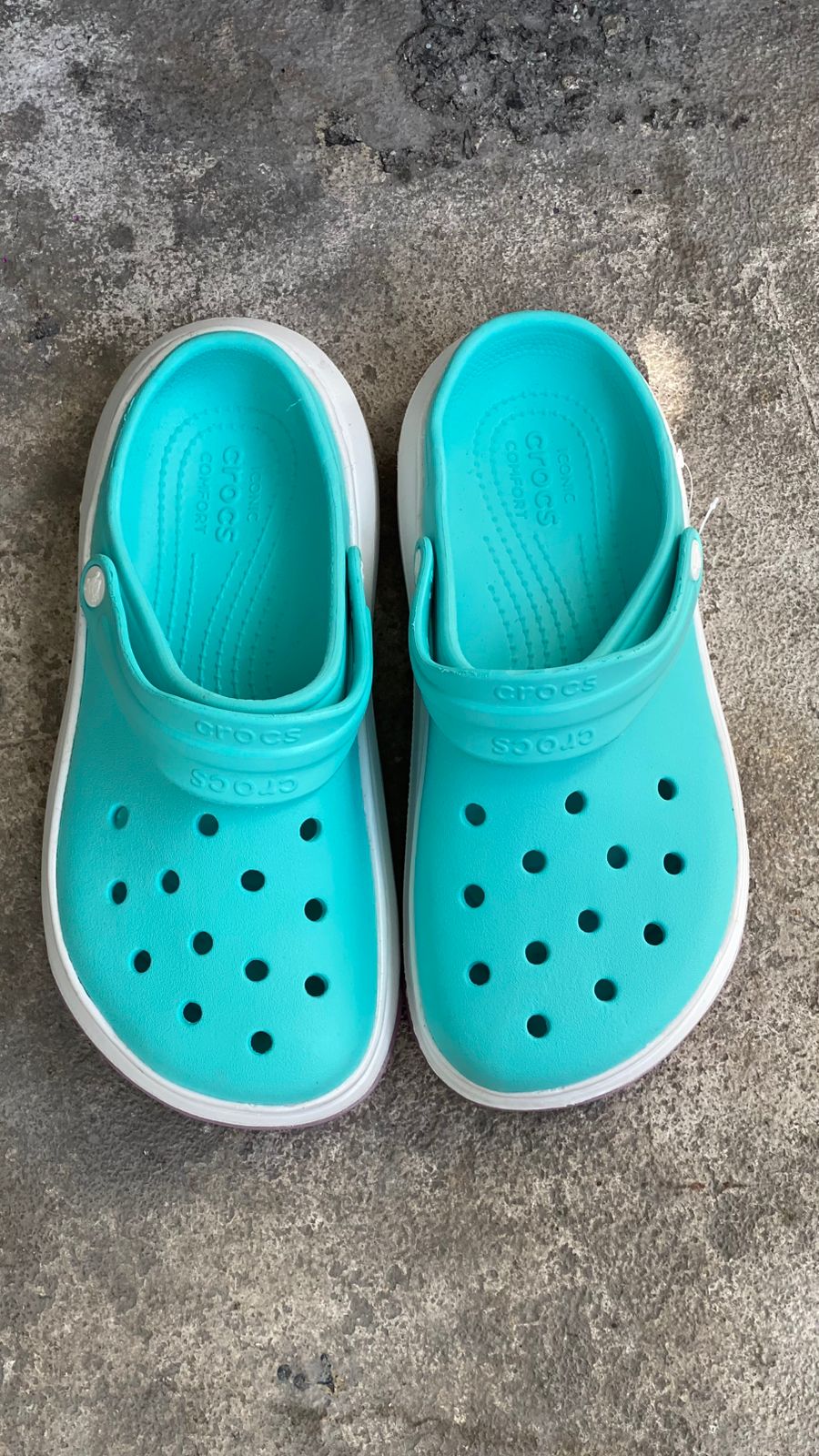 CROCS AZUL AGUA MARINA MORADO