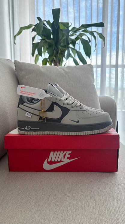 AF1 BLANCO GRIS