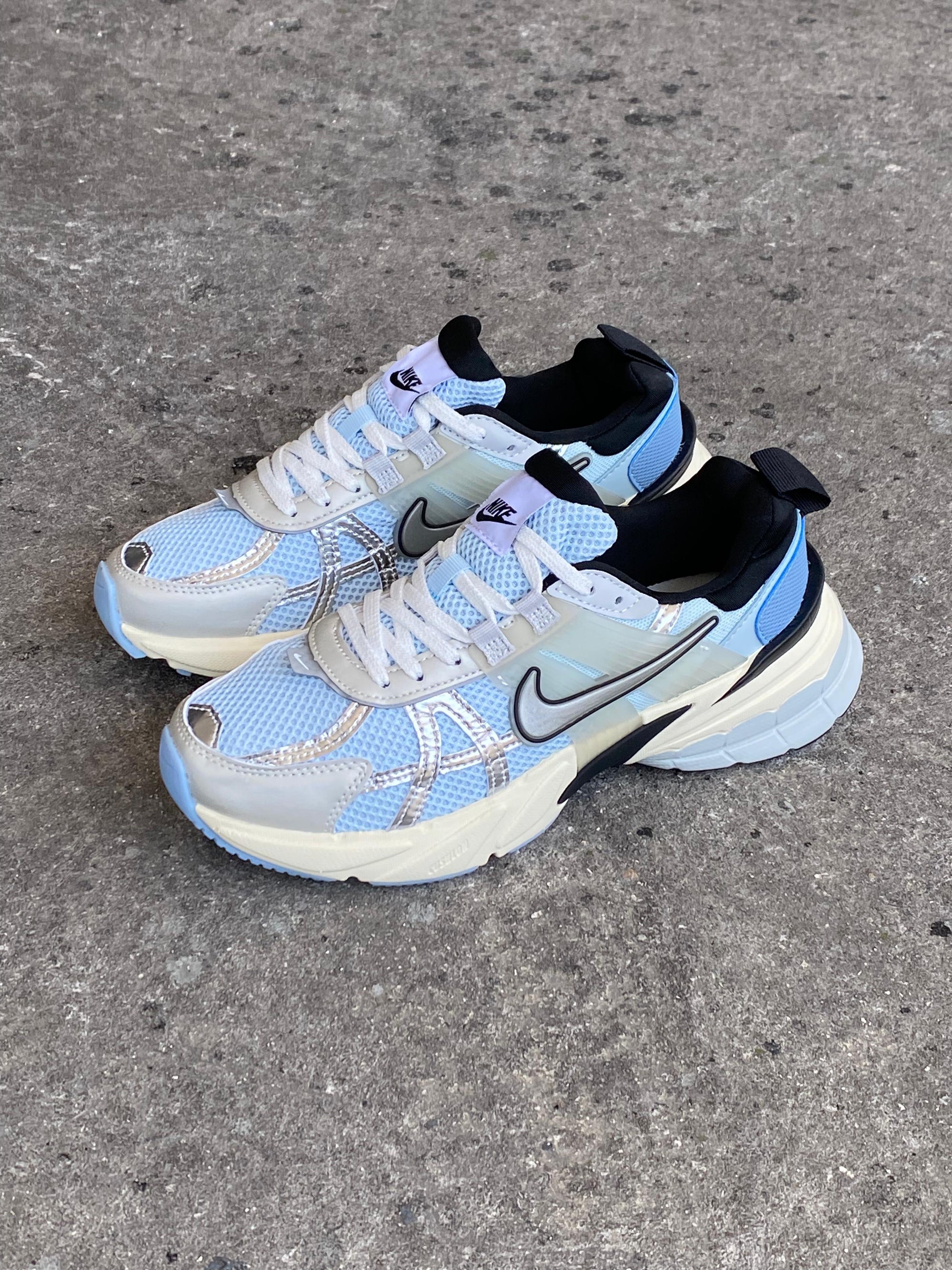 NIKE V2K CELESTE