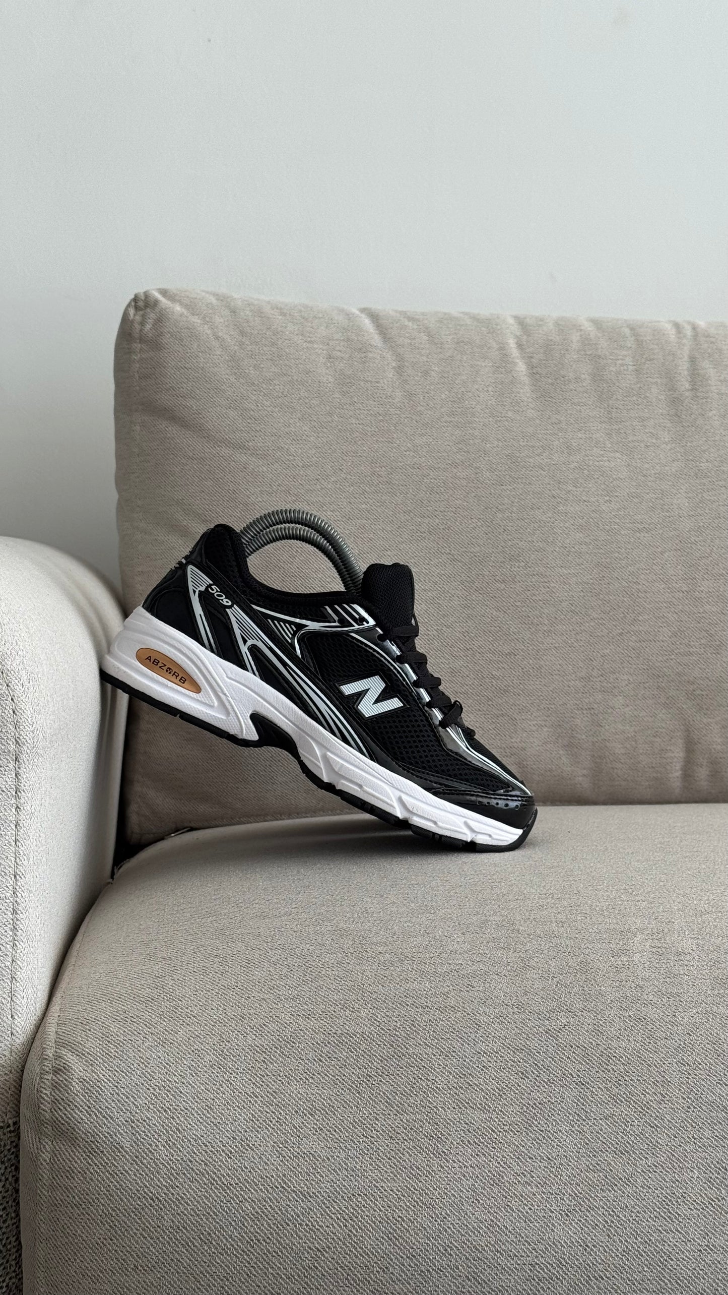 NEW BALANCE 509 NEGRO