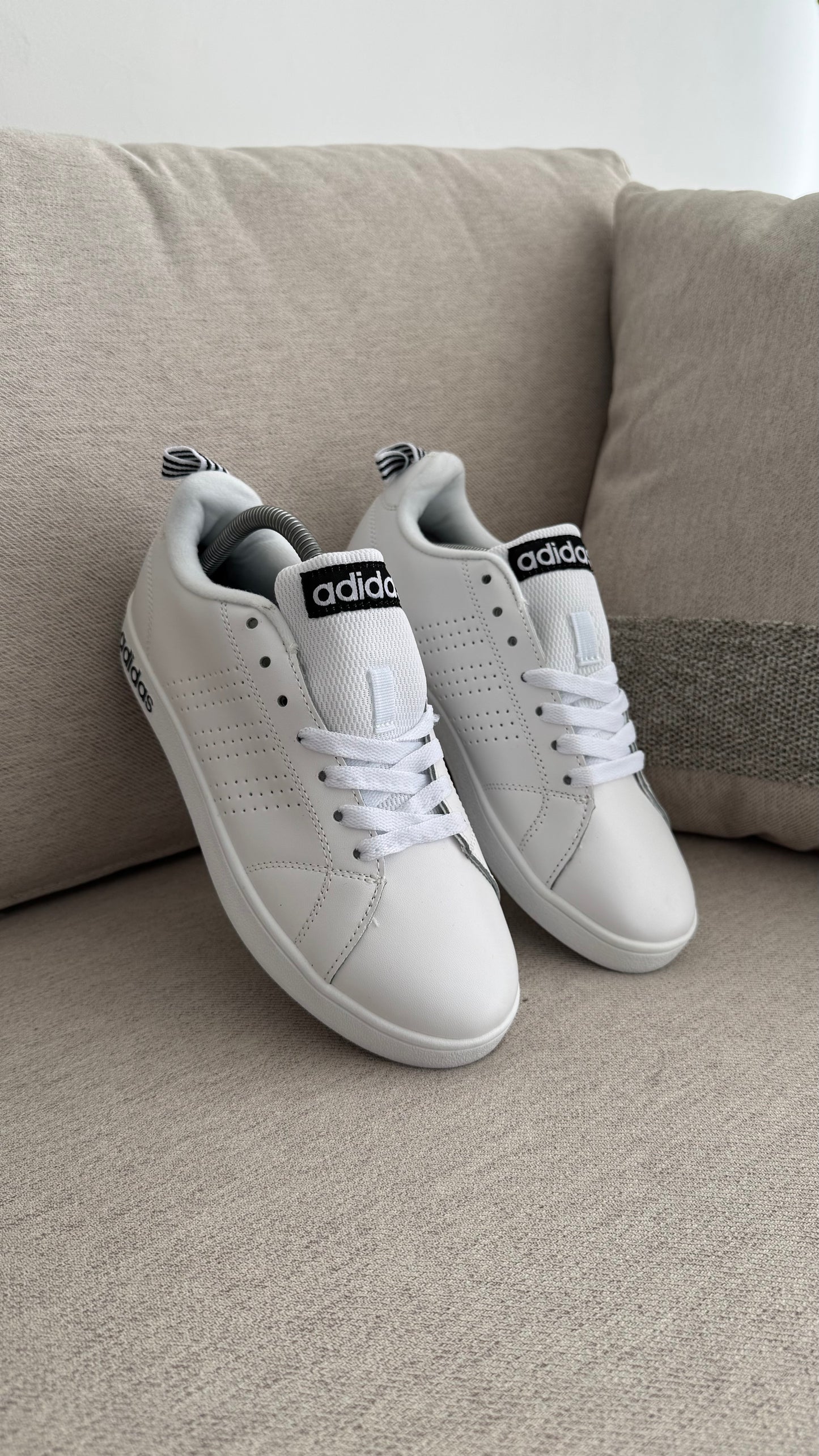 ADIDAS NEO CLASICO BLANCO