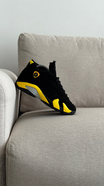 NIKE JORDAN RETRO 14 NEGRO AMARILLO