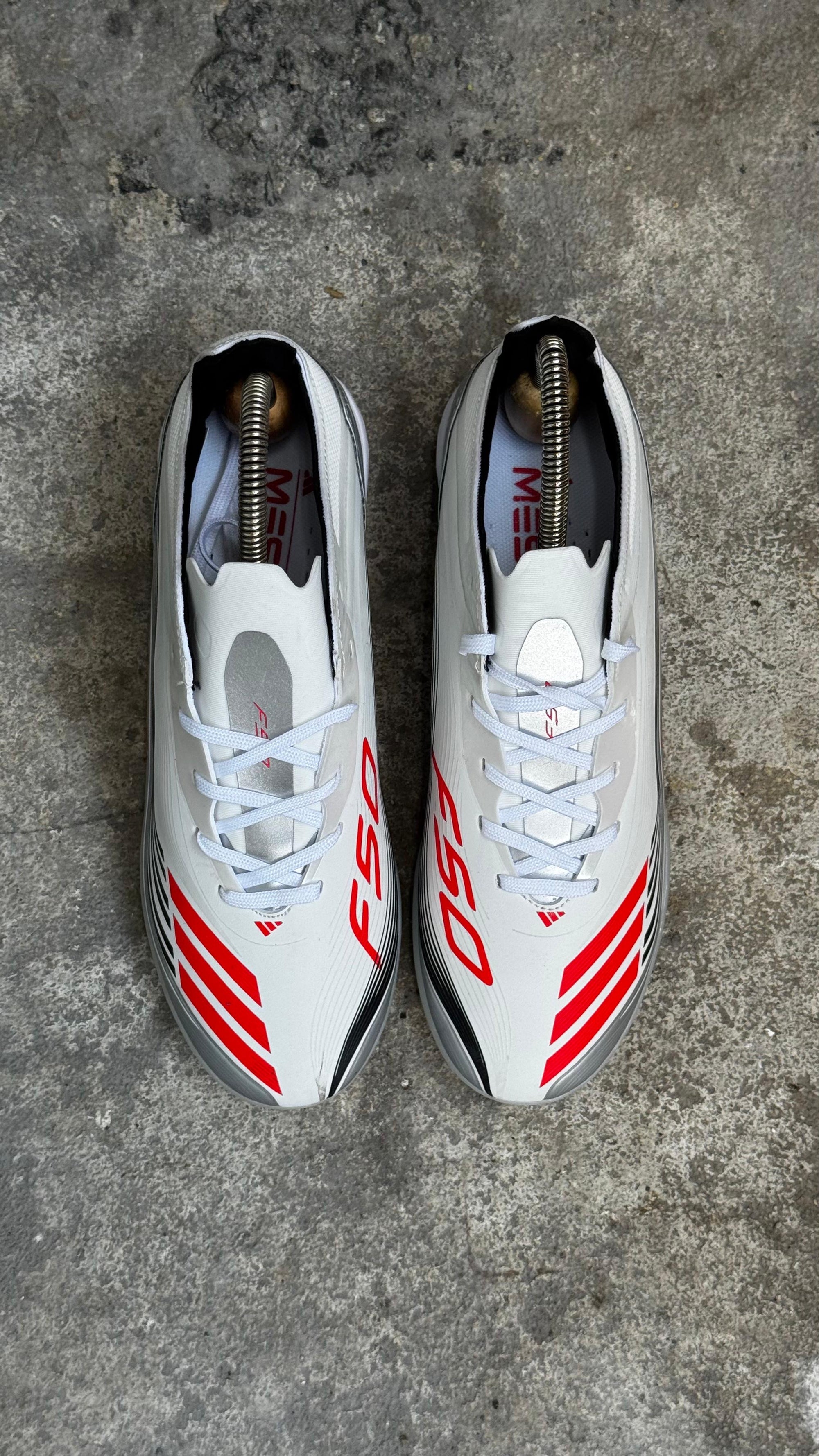 ADIDAS GUAYO SINTETICA  MESSI GRIS