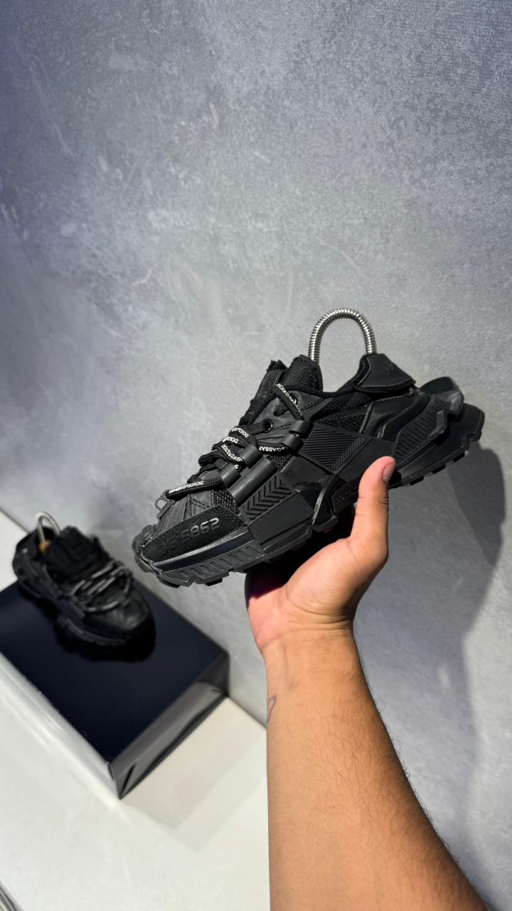 DOLCE GABBANA TRACTOR NEGRO PROMO