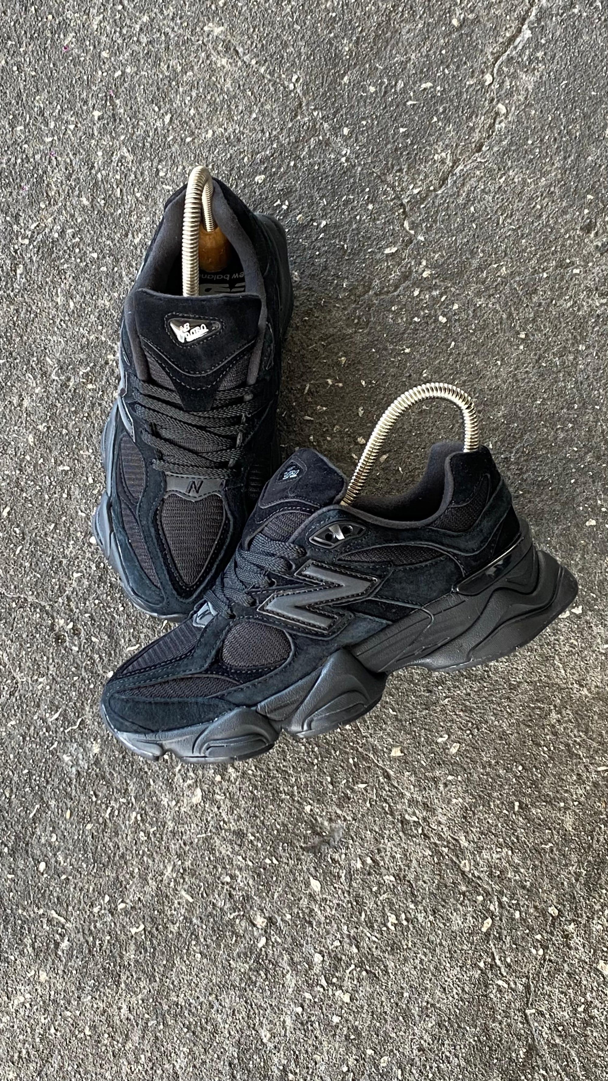 NEW BALANCE 9060 TODO NEGRO
