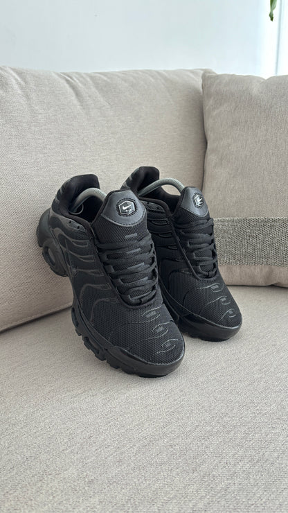 NIKE TN NEGRO