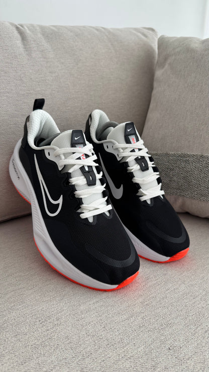 NIKE ZOOM CARITA NEGRO BLANCO SALMON