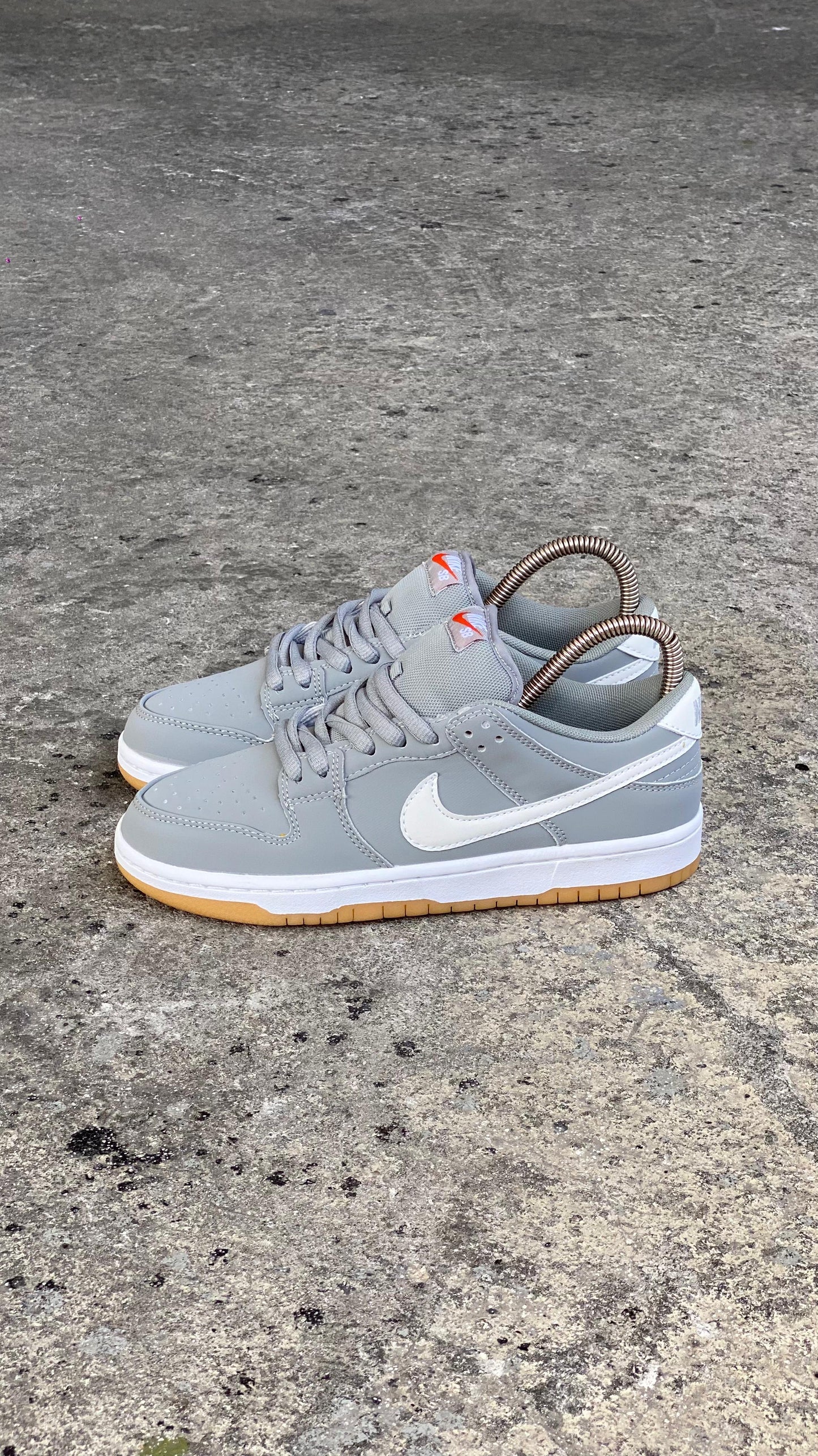 NIKE SB DUNK GRIS BLANCO CAFE