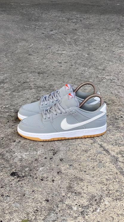 NIKE SB DUNK GRIS BLANCO CAFE