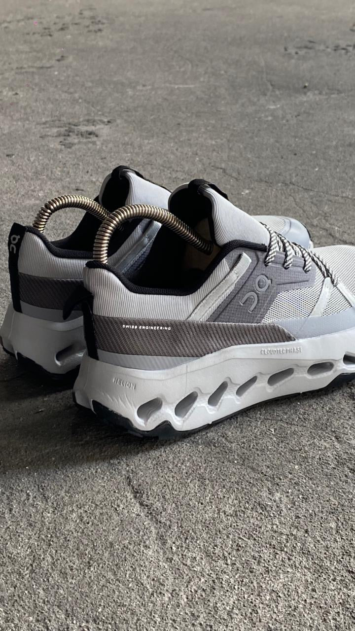 ON CLOUD Z BLANCO GRIS OSCURO