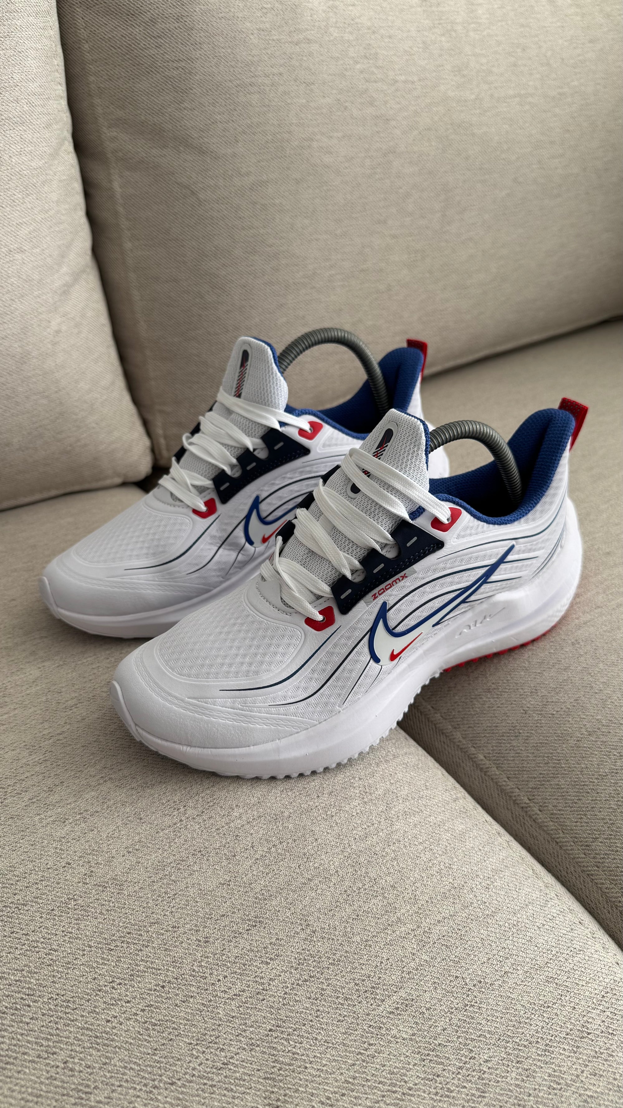 NIKE DOBLE CHULO BLANCO AZUL