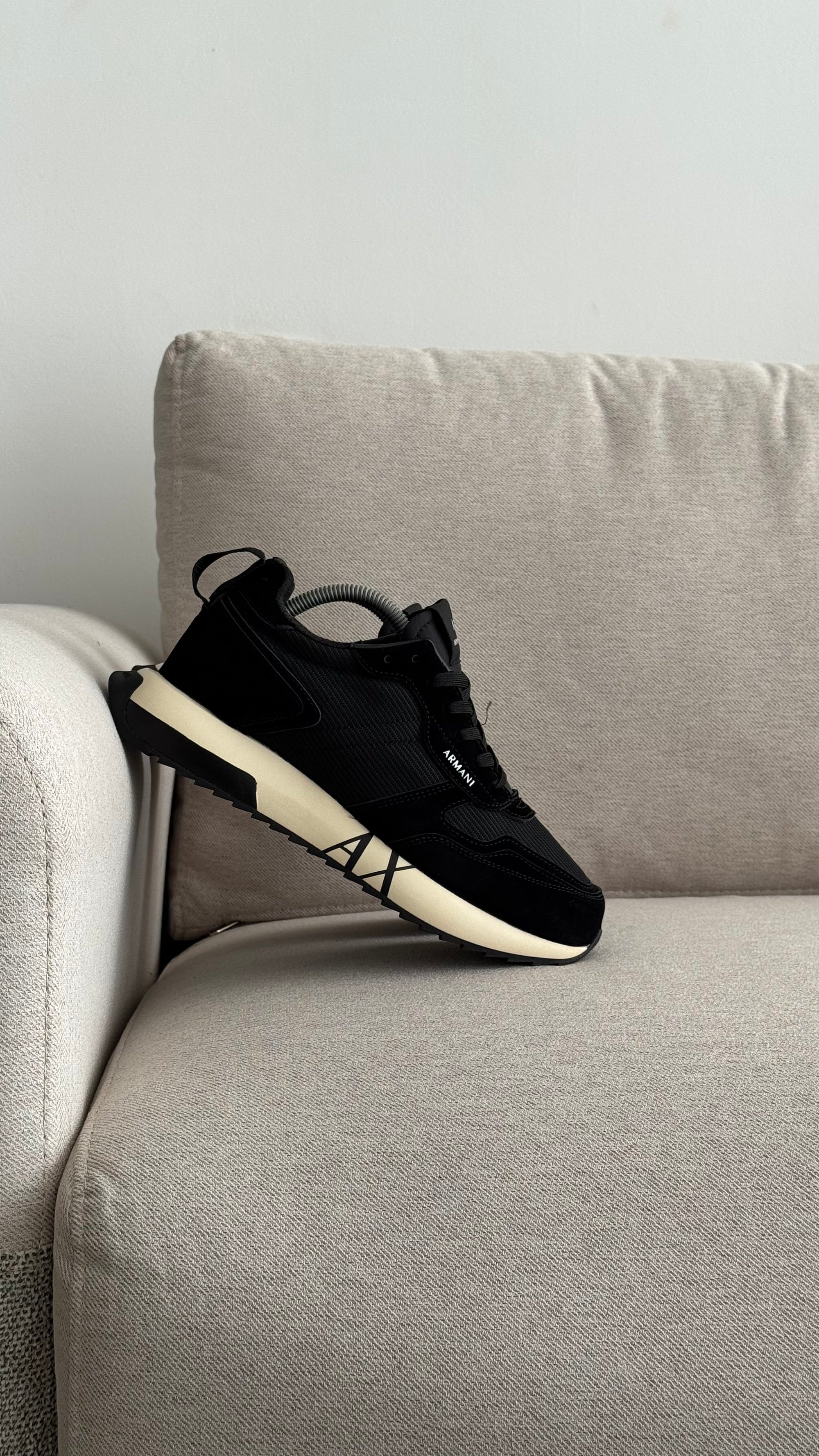 ARMANY NEGRO BEIGE