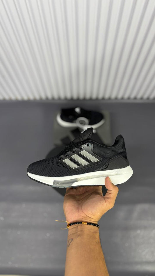 ADIDAS EQ NEGRO