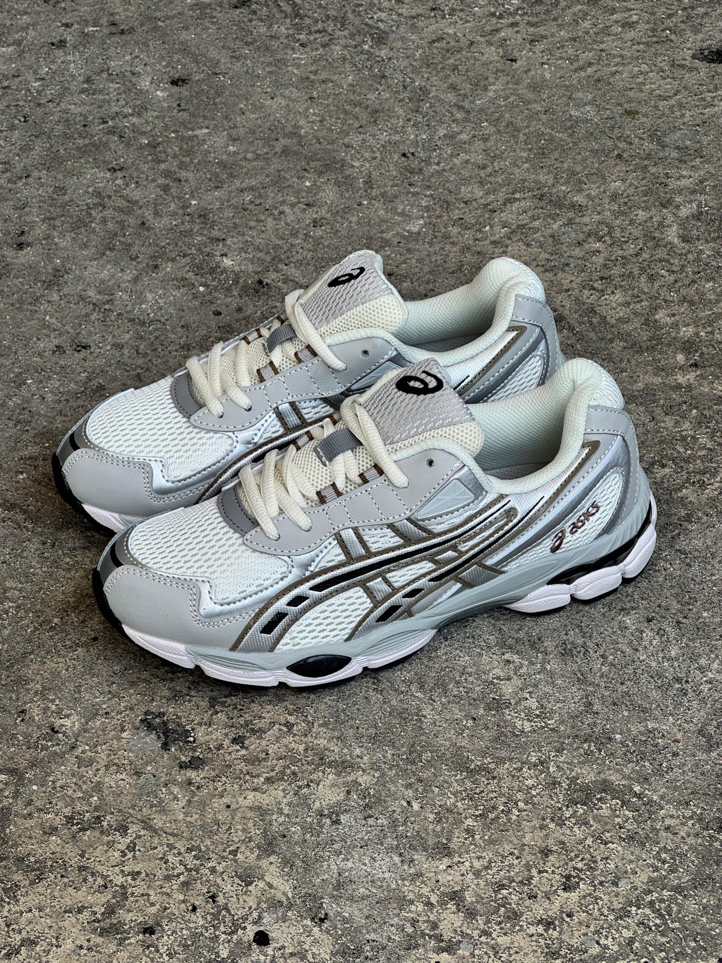 ASICS GREY