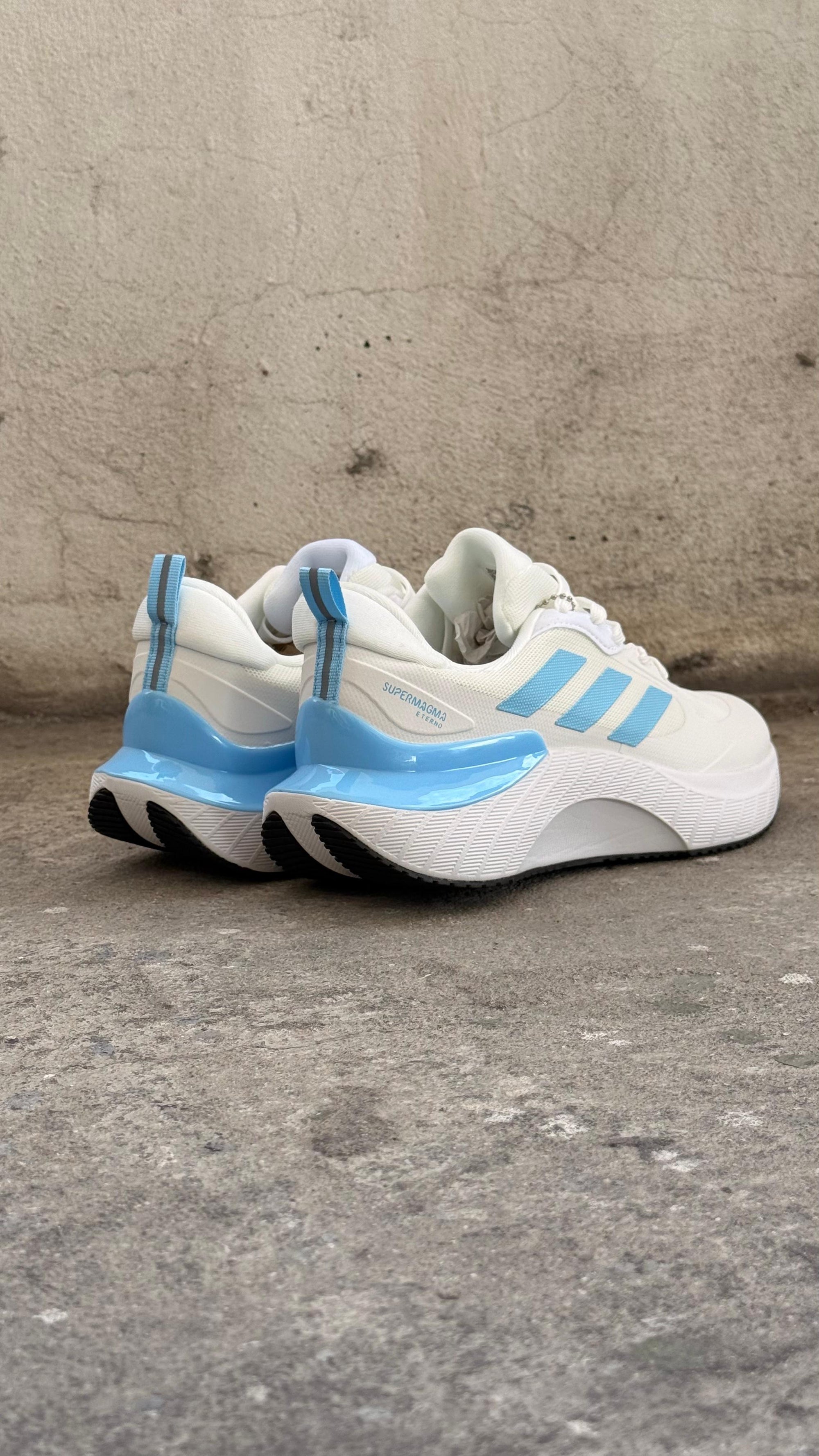 ADIDAS SUPERMAGMA BLANCO AZUL