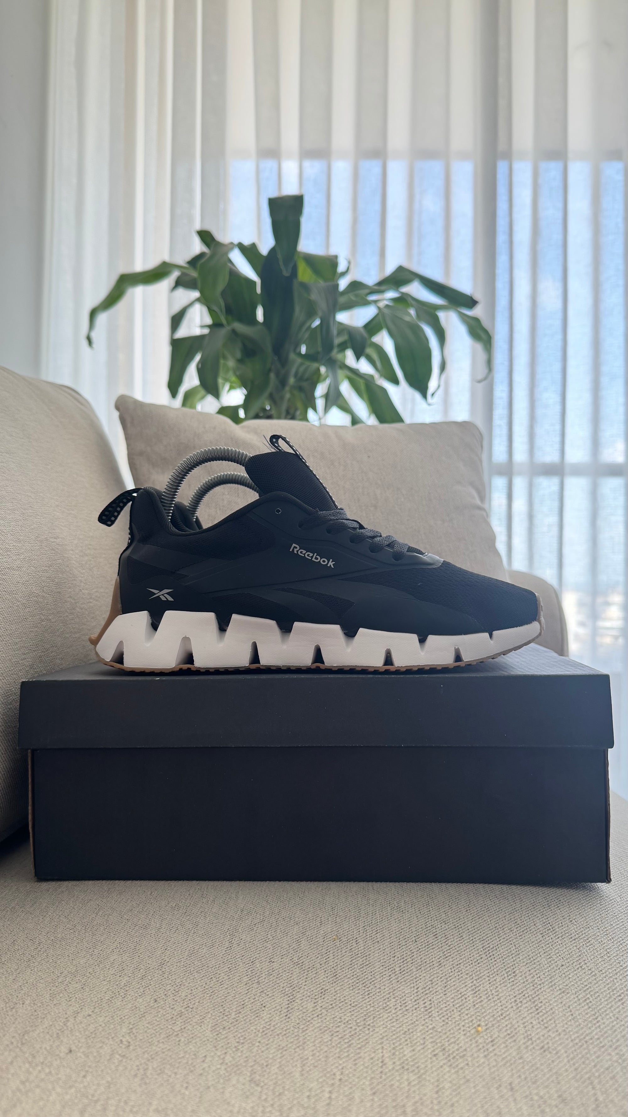 REEBOK ZIG NEGRO SUELA DE BOLLO PROMO